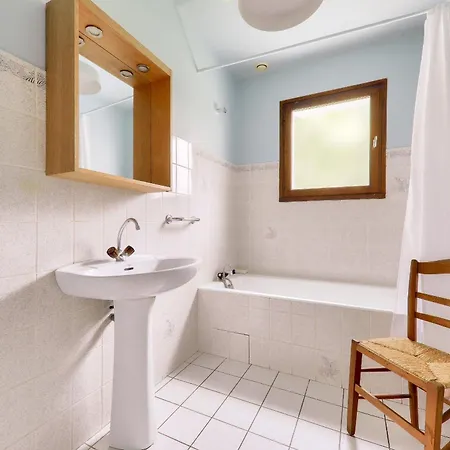 Holiday home Maison Pour 10 - 650 M Du Golfe - Pen Castel Arzon